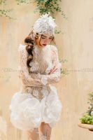 bianco-floral-lace-bathing-hat-with-pearl-and-beaded-edge - ảnh nhỏ  1